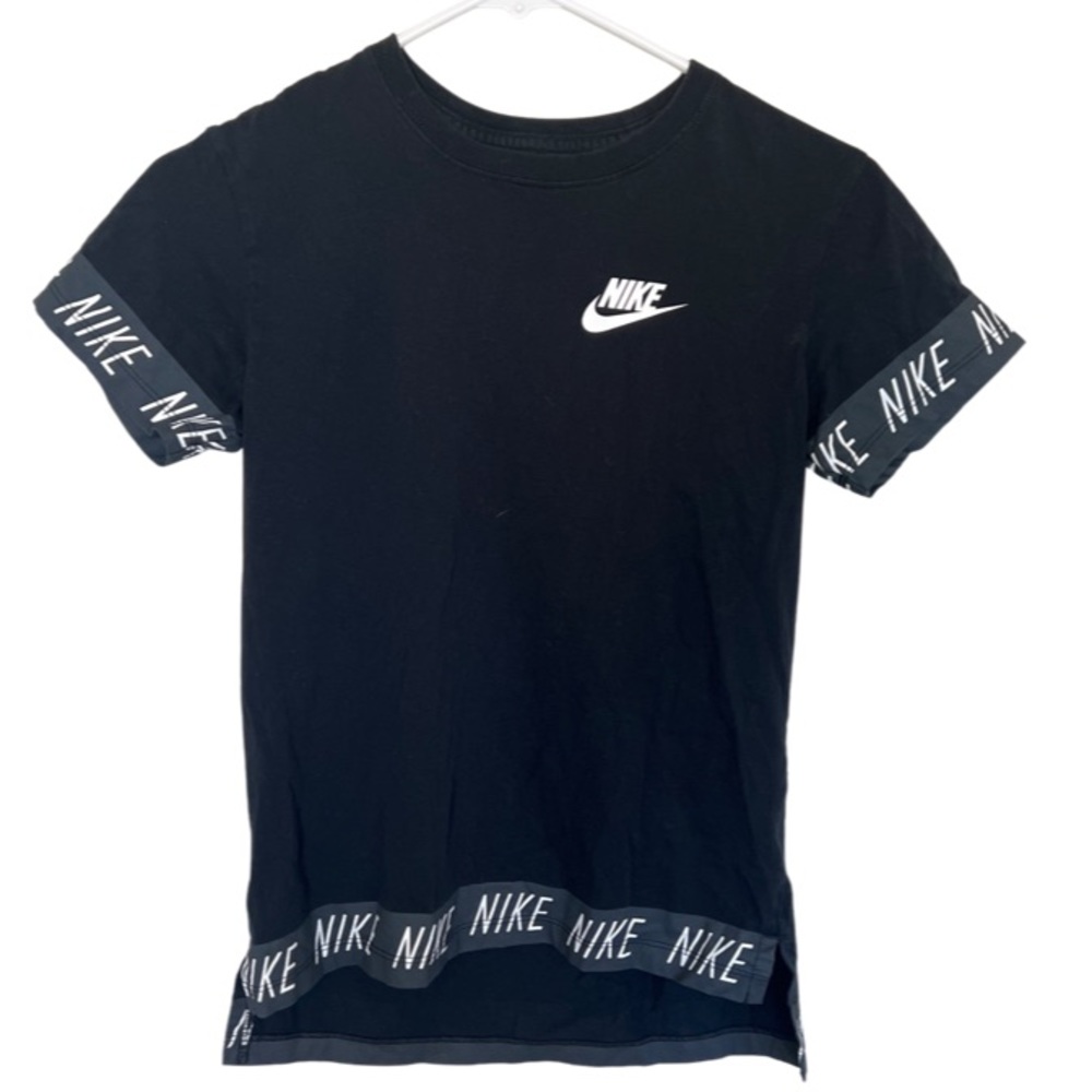Girls Nike Tee - Picture 1 of 6